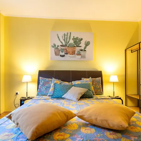 Cedar Iii 2 Bdrm Flat B12 דירה