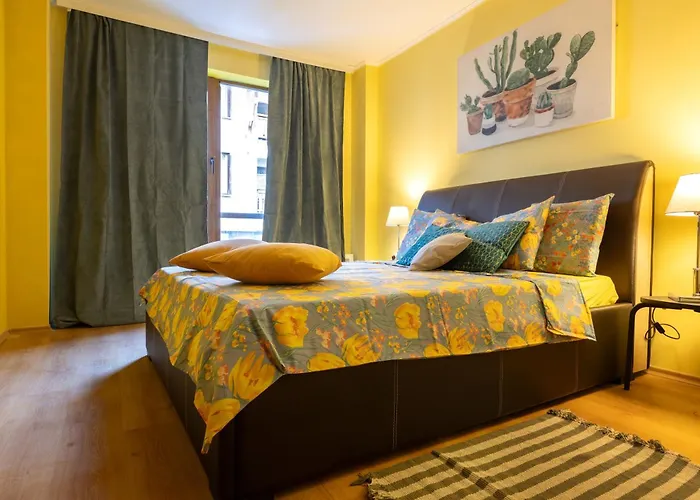 Cedar Iii 2 Bdrm Flat B12 شقة